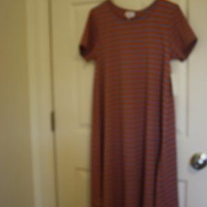 Lularoe Carly dress, size xs, NWT
